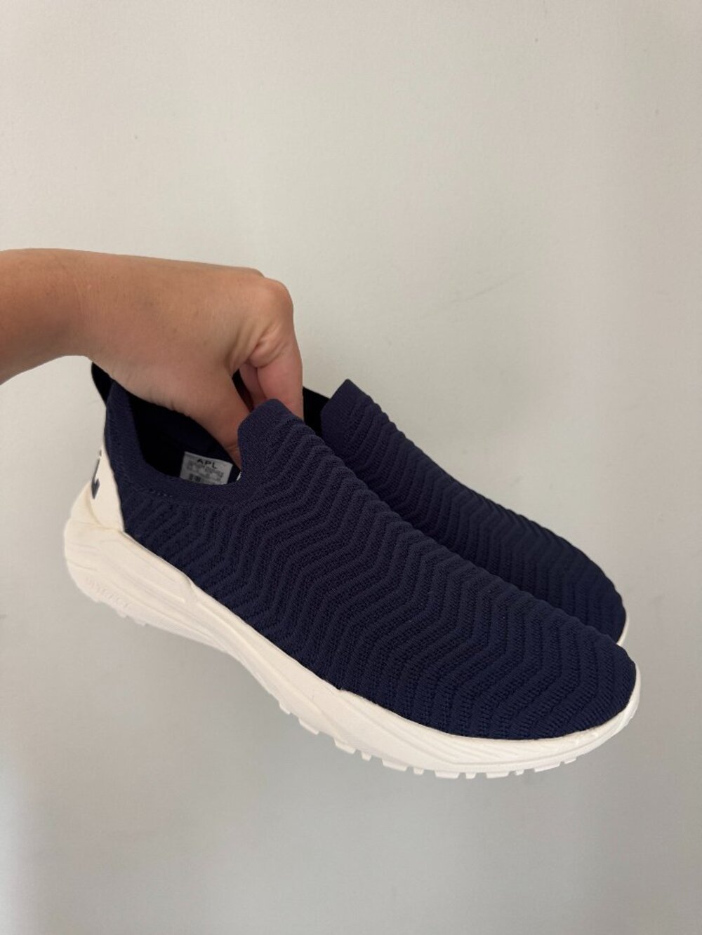 NEW APL TechLoom Traveler - Navy/Ivory